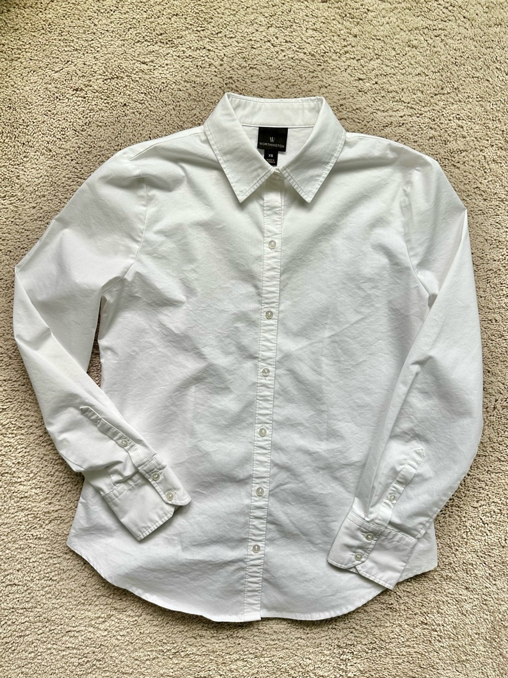 3/$15 Worthington White Women’s Dress Shirt - Classic Button-Down